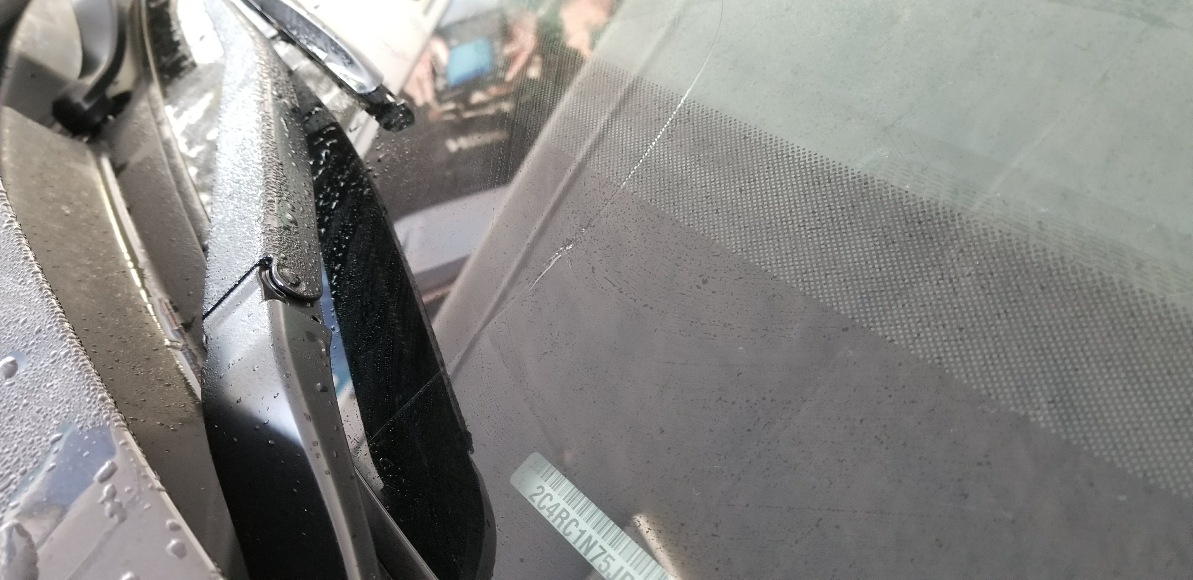 1351 Miles – Stress crack in windshield